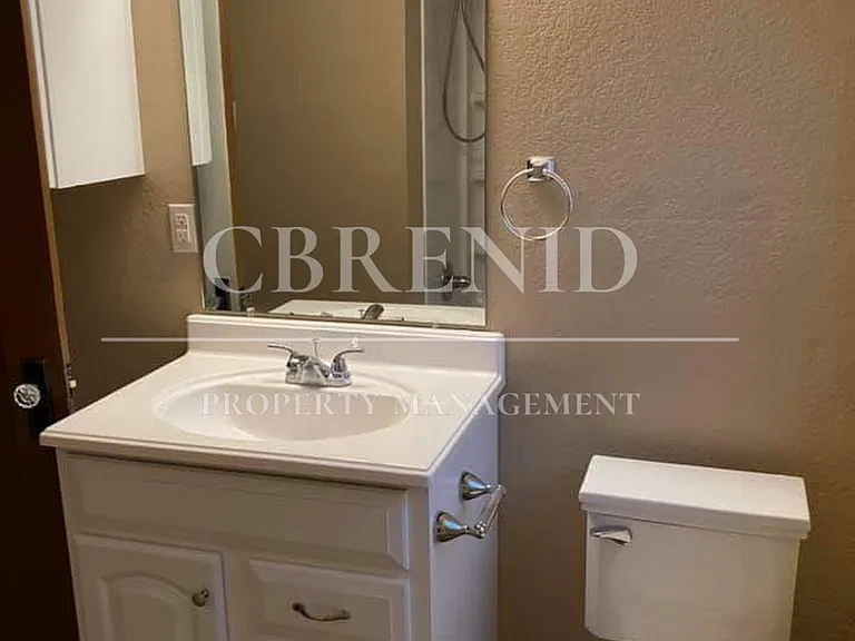 417 S Johnson St — Photo 11