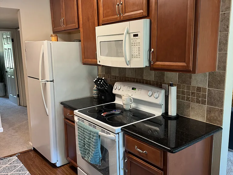 276 Tradewinds Dr #12 — Photo 4