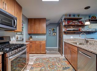 622 E Market St UNIT 103, Elkhorn, WI 53121