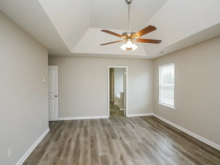 88 High Point Way — Photo 9