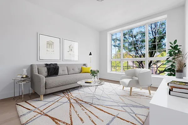 Sold by Modern Spaces | media 10