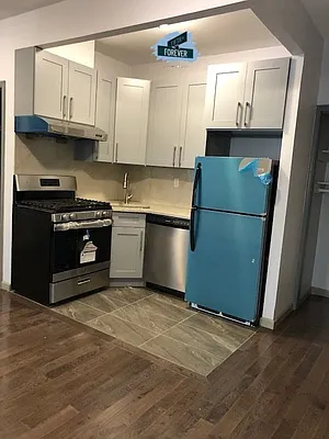 Rented by Fifth & Forever LLC | media 27