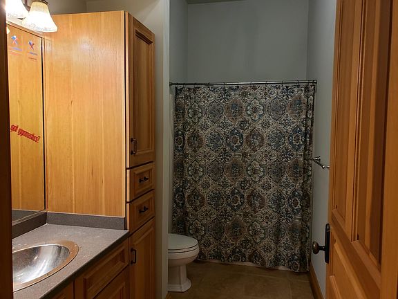 Full Downstairs Bath