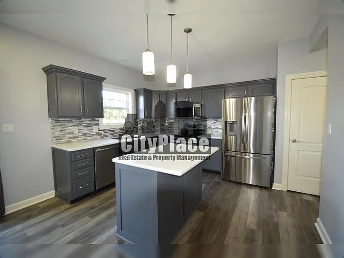 4440 Valley Trace Dr — Photo 19