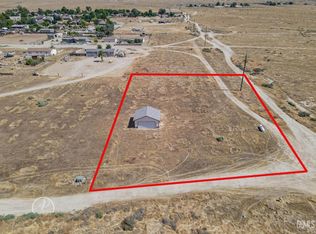 28194 Chaparral Ave, Taft, CA 93268