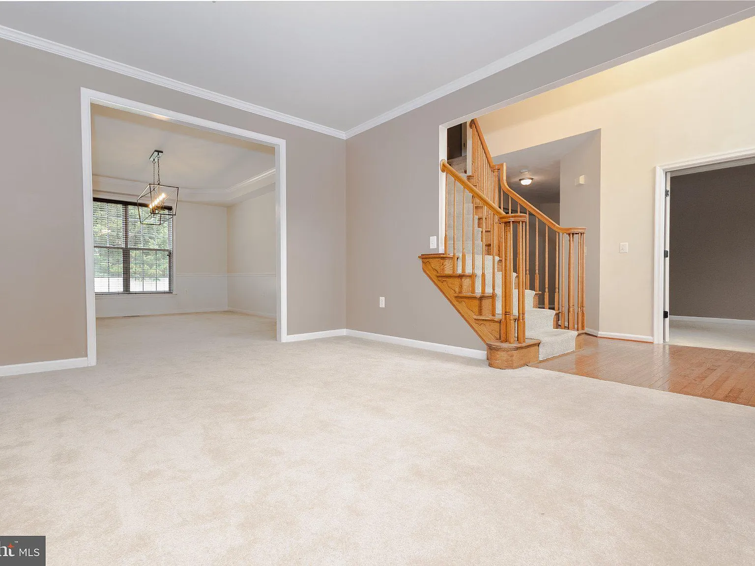 4 bed, 3.5 bath, 6271 sqft, $2,800 — Photo 4