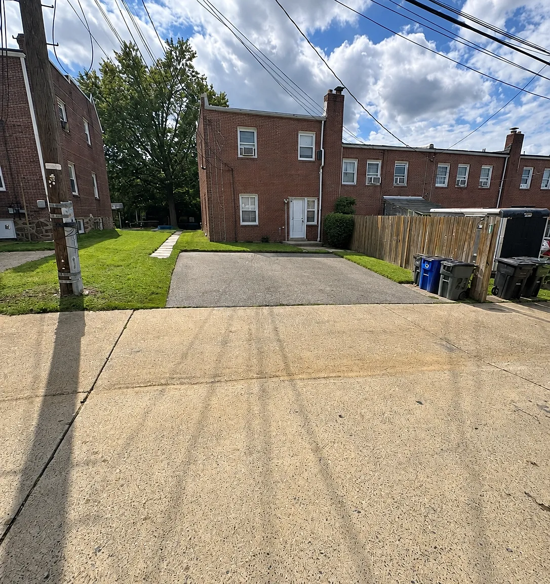 2 bed, 1500 sqft, $1,500 — Photo 3