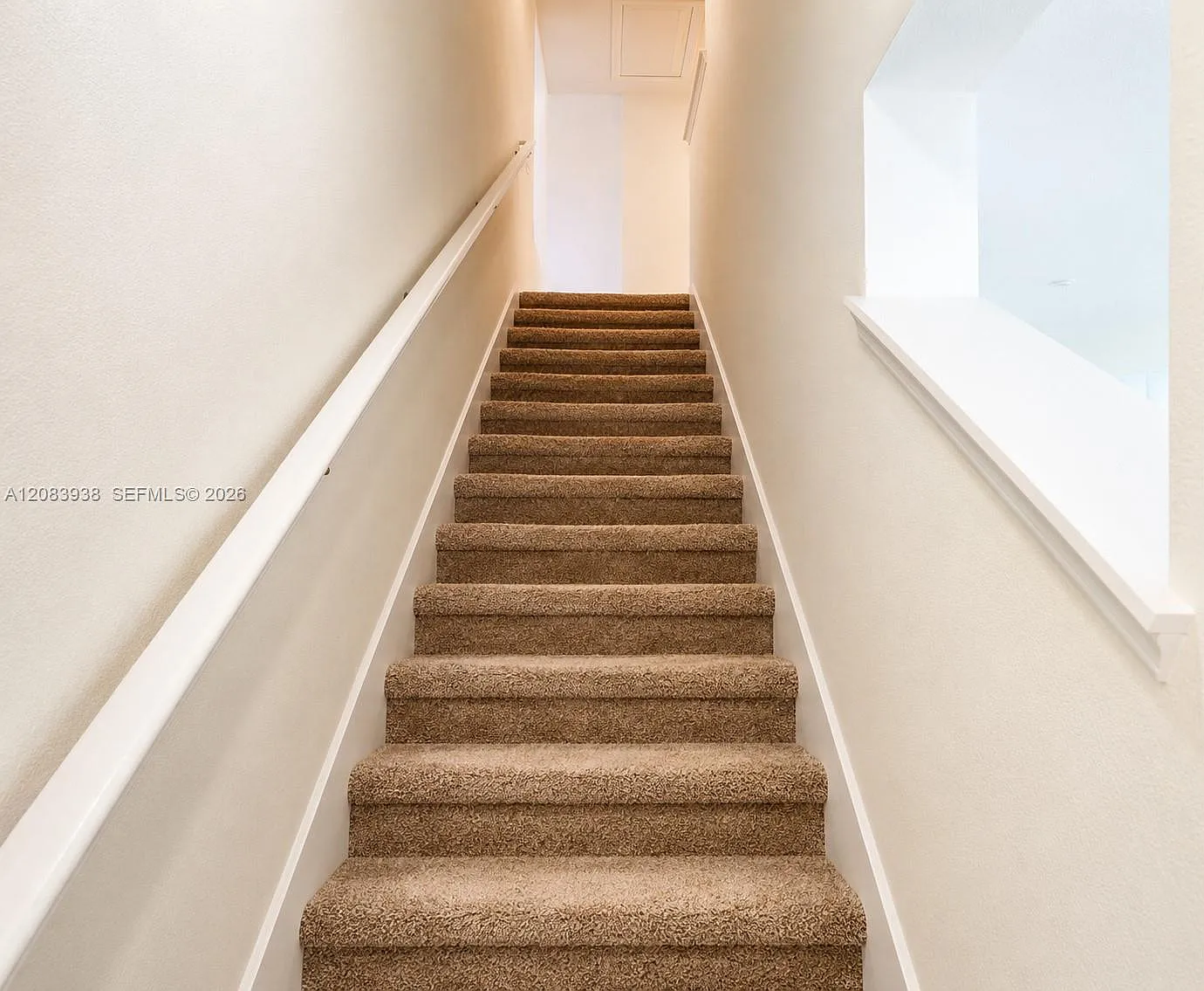 Atria At Ridgewood Lakes — Photo 3