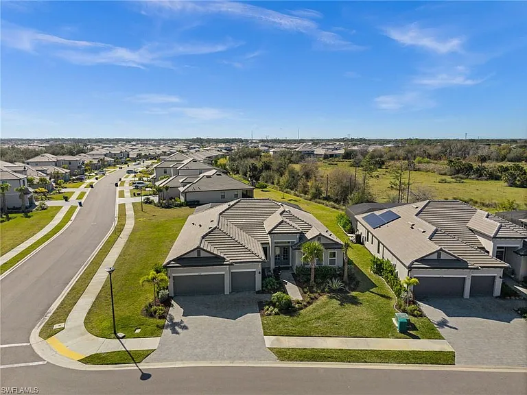10798 Timber Creek Dr — Photo 42