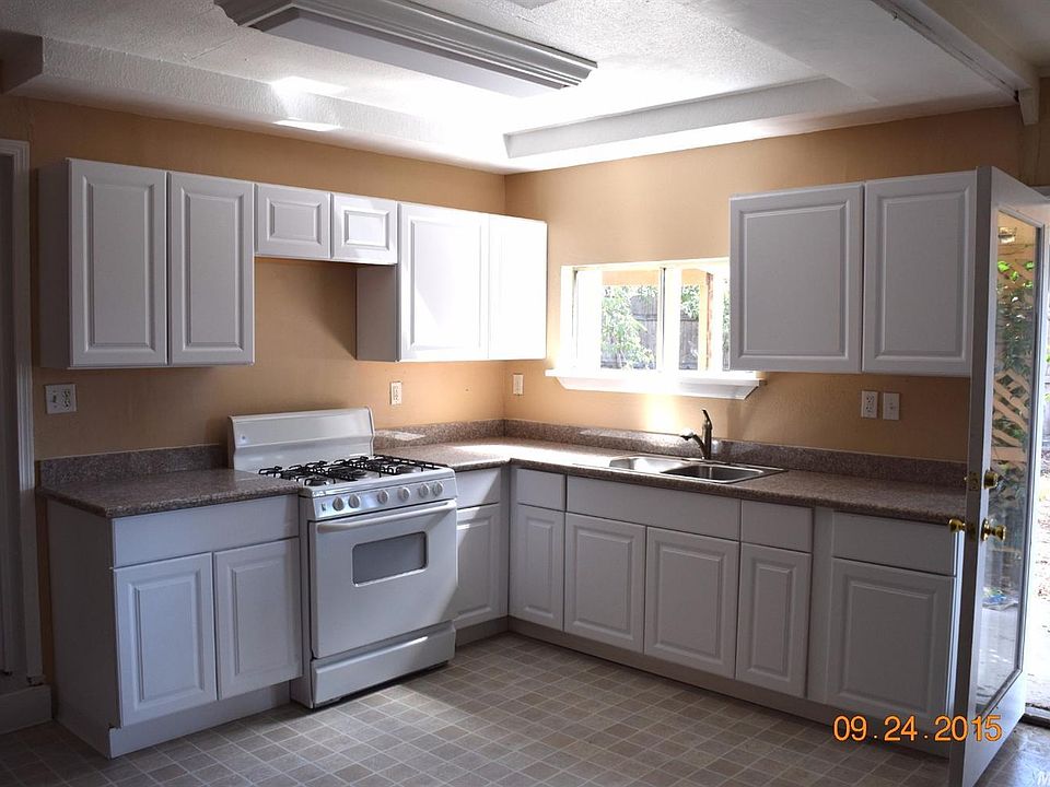 1st image of 3210 Sanguinetti Ln