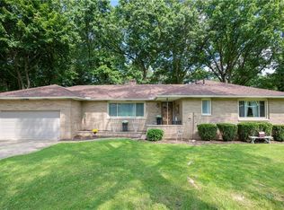 115 Moore Rd, Akron, OH 44319