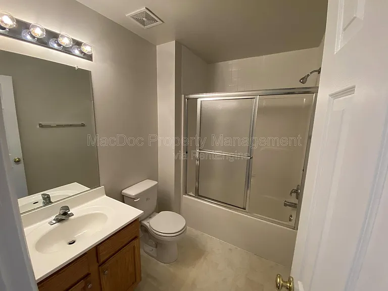 4106 Parapet Ct — Photo 34