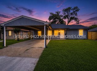 6334 Feldspar St, Houston, TX 77092