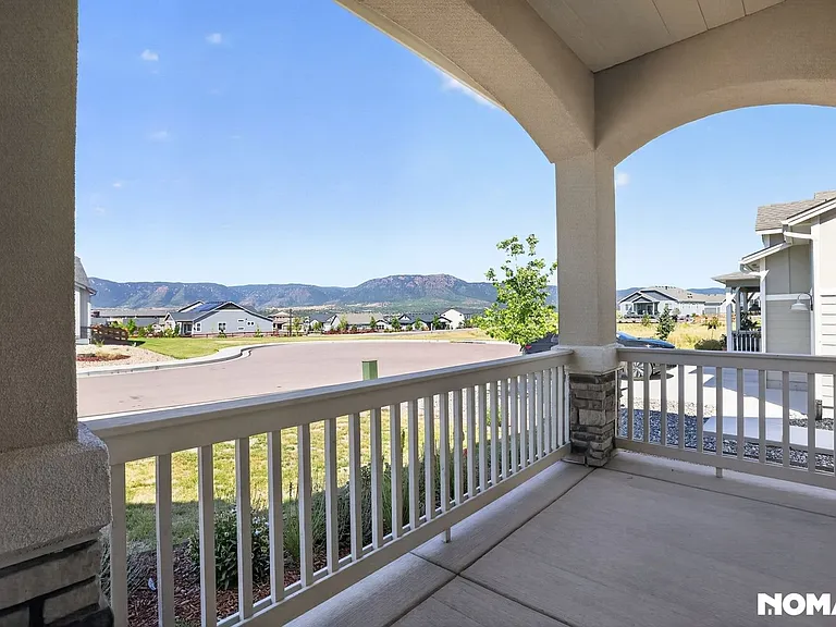 16861 New Autumn Dr — Photo 4