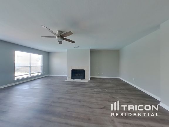 2nd image of 1613 Glendora Ct