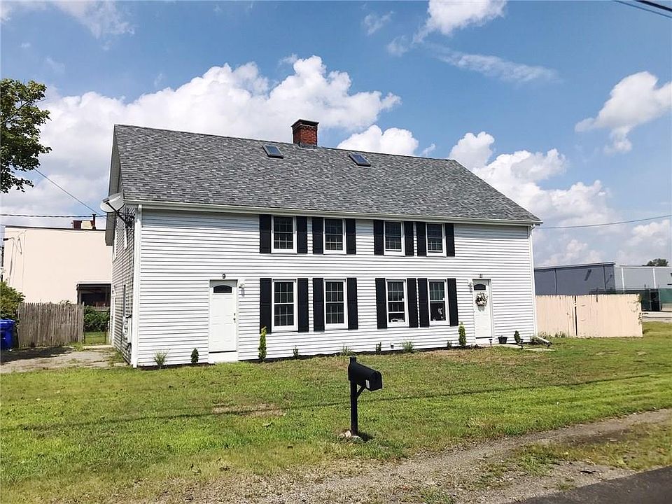 1st image of 9 Taylor Dr
