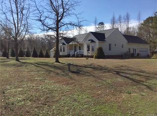 12071 Hopewell Acres Ln, New Kent, VA 23124