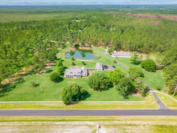 7535 Funston Rd SE, Winnabow, NC 28479