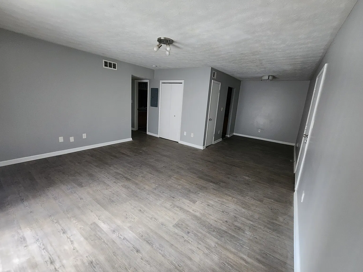 3120 7 Pines Court Northwest unit 303 - 1 — Photo 2