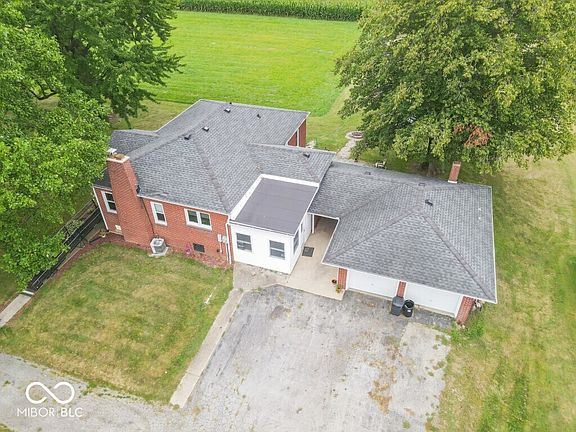 3rd image of 9853 W County Road 550 S