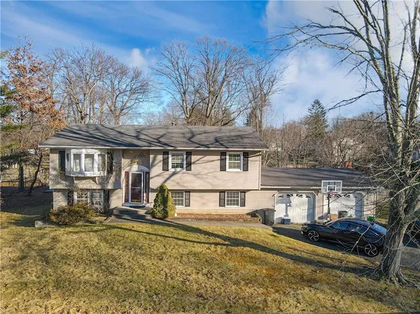 18 Baylor Road, New City, NY 10956