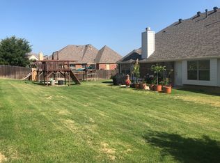 1512 Lakeway Dr, Little Elm, TX 75068