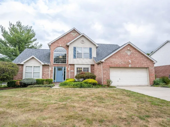 305 River Valley Ct, Fairfield, OH 45014