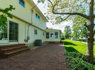 2409 Raven Rd, Wilmington, DE 19810