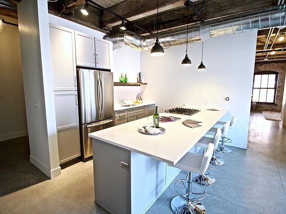 2nd image of 1509 Walnut St #1B