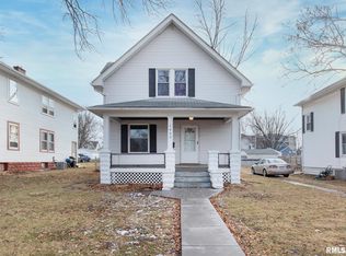 1433 W High St, Davenport, IA 52804