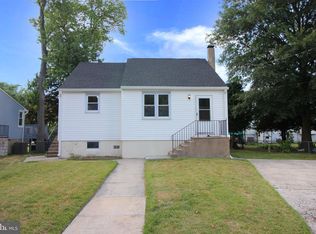 11 Gradwell Ave, Maple Shade, NJ 08052