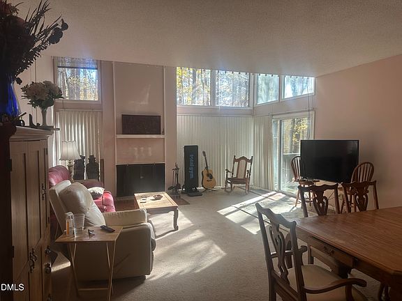 2nd image of 710 Constitution Dr #206