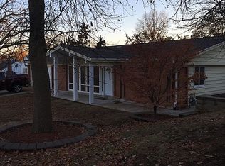 4994 Mattis Rd, Saint Louis, MO 63128