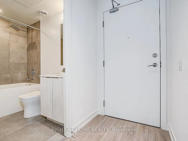 8 Wellesley St W #2606 — Photo 28