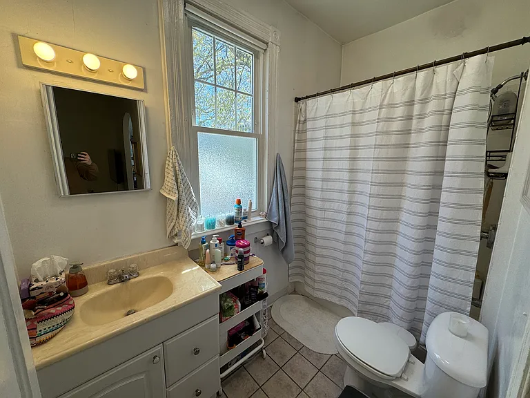 797 Orange St #1B — Photo 9