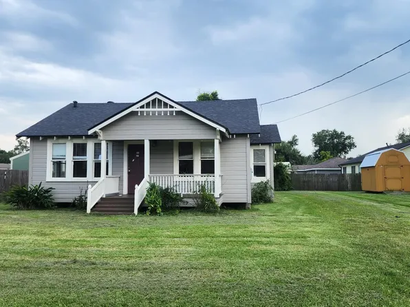 711 E Lyons St, Sulphur, LA 70663