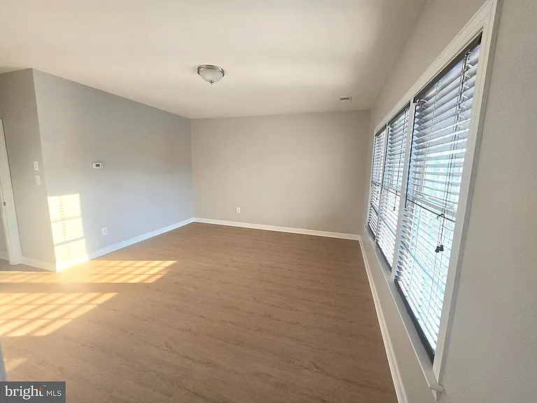3765 William Daves Rd — Photo 10