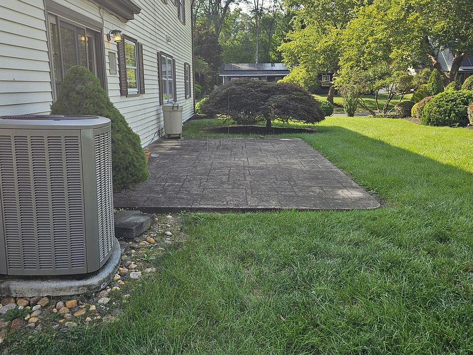 2nd image of 47 Neptune Ln