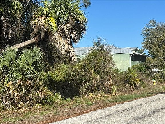 3rd image of 17426 BRIGHTON AVENUE