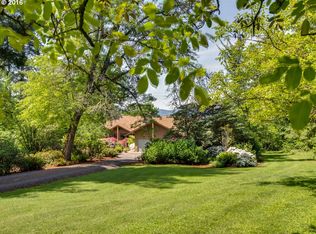 9915 SW Clark Hill Rd, Beaverton, OR 97007