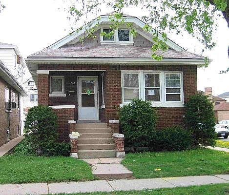 1st image of 1347 S Clarence Ave