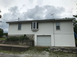 1215 Main St, Maeystown, IL 62256