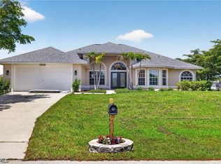 1702 SW 1st Ave, Cape Coral, FL 33991