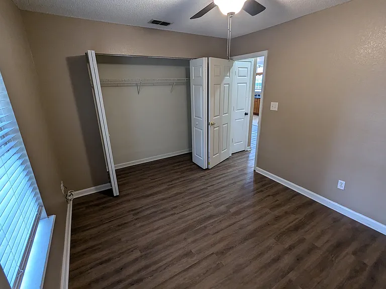3100 Dunkeld Ct — Photo 7
