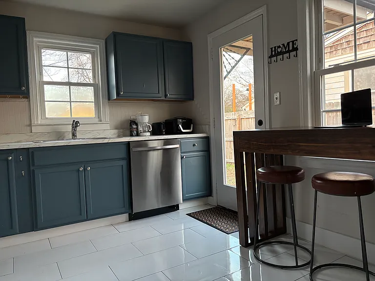 333 Hickory St — Photo 7