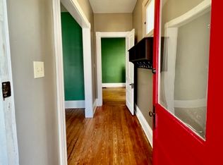 102 Waverly Ct, Louisville, KY 40206