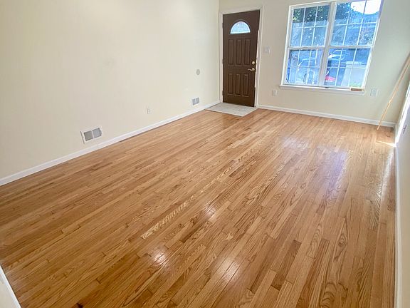 5th image of 227 Granite Ave #A