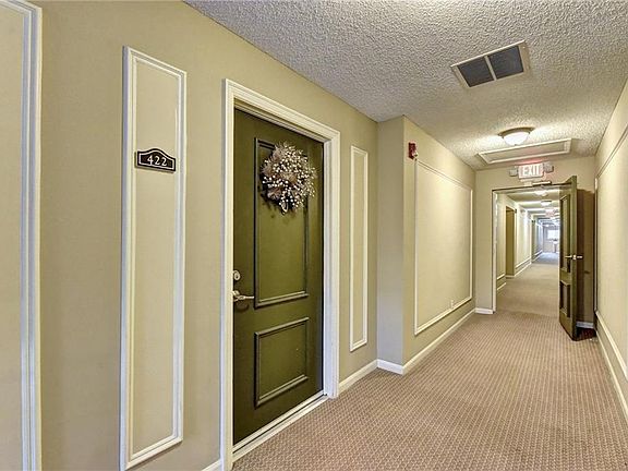3rd image of 3650 Ashford Dunwoody Rd NE Unit 422