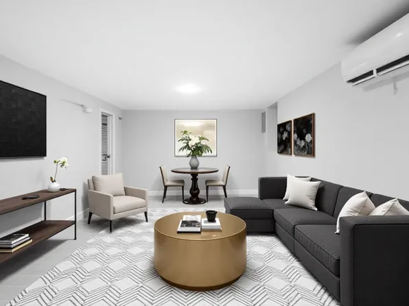 2448 Webb Avenue image 8 of 27