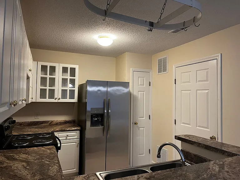 1141 Turtle Creek Rd #C — Photo 12